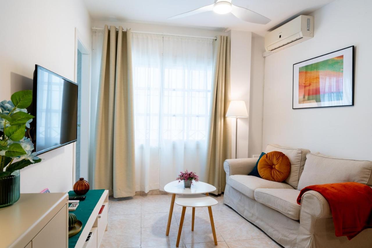 Casa Carmen - Super Centrico Y Comodo Con Parking Jerez de la Frontera Exterior foto